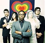 pretty girls make graves